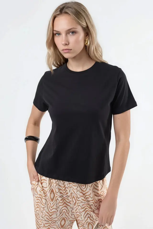 BUSEM Plain Crew Neck Cotton T-Shirt