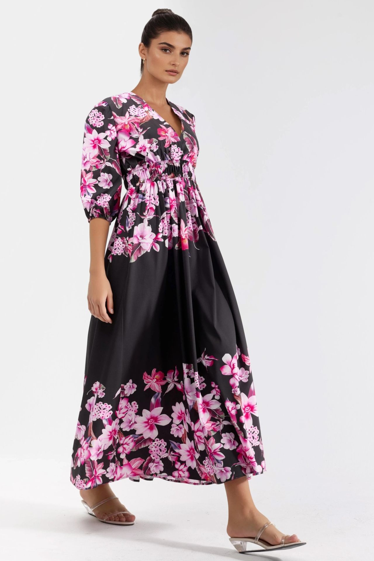 MSN Floral V-neck Maxi Dress 3