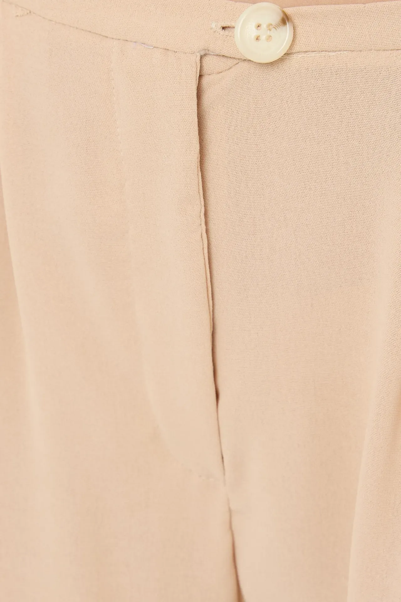 Pleated Wide-Leg Trousers with Relaxed Fit