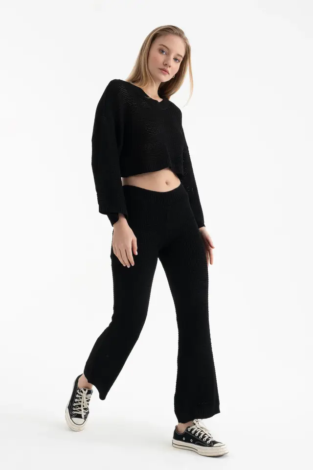 Crew Neck Knitted Top & Mid Rise Straight Leg Trousers Set