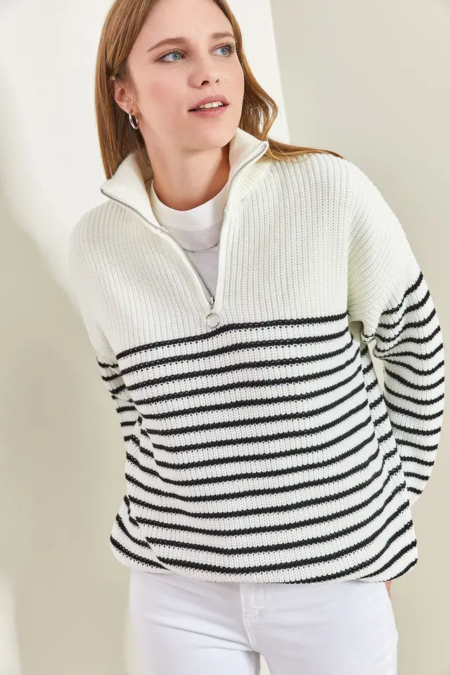 LUCCI Striped Zipper Collar Relaxed Fit Sweater