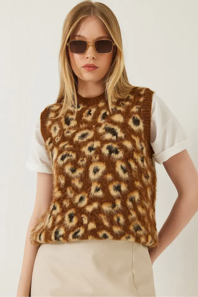 LUCCI Leopard Print Ribbed Knitwear Sweater Vest