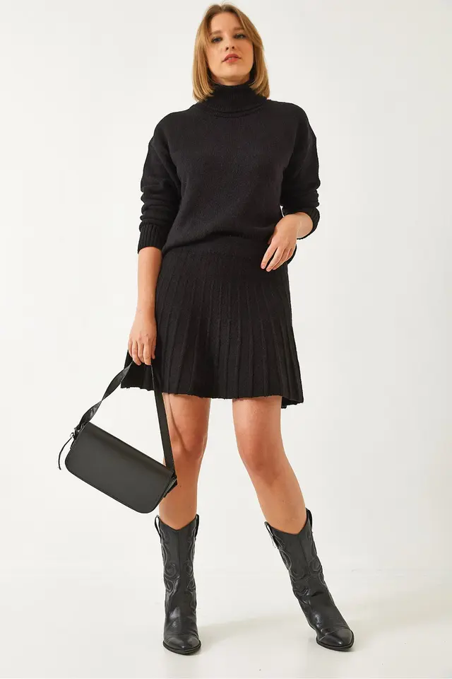 LUCCI Textured Knit Co-ords with Turtleneck