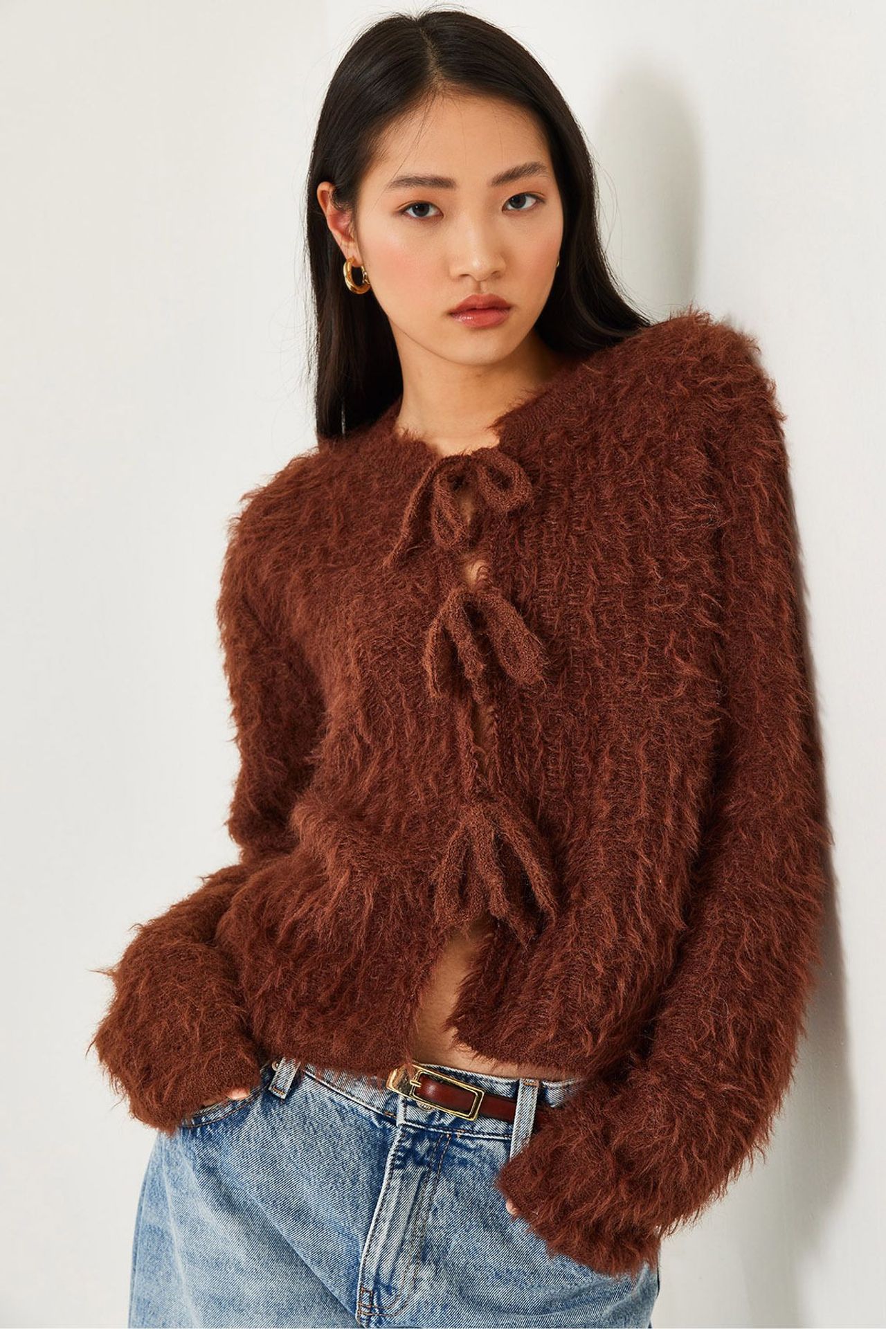 LUCCI Frilly Cropped Ribbed Knit Cardigan with Tie Closure 1