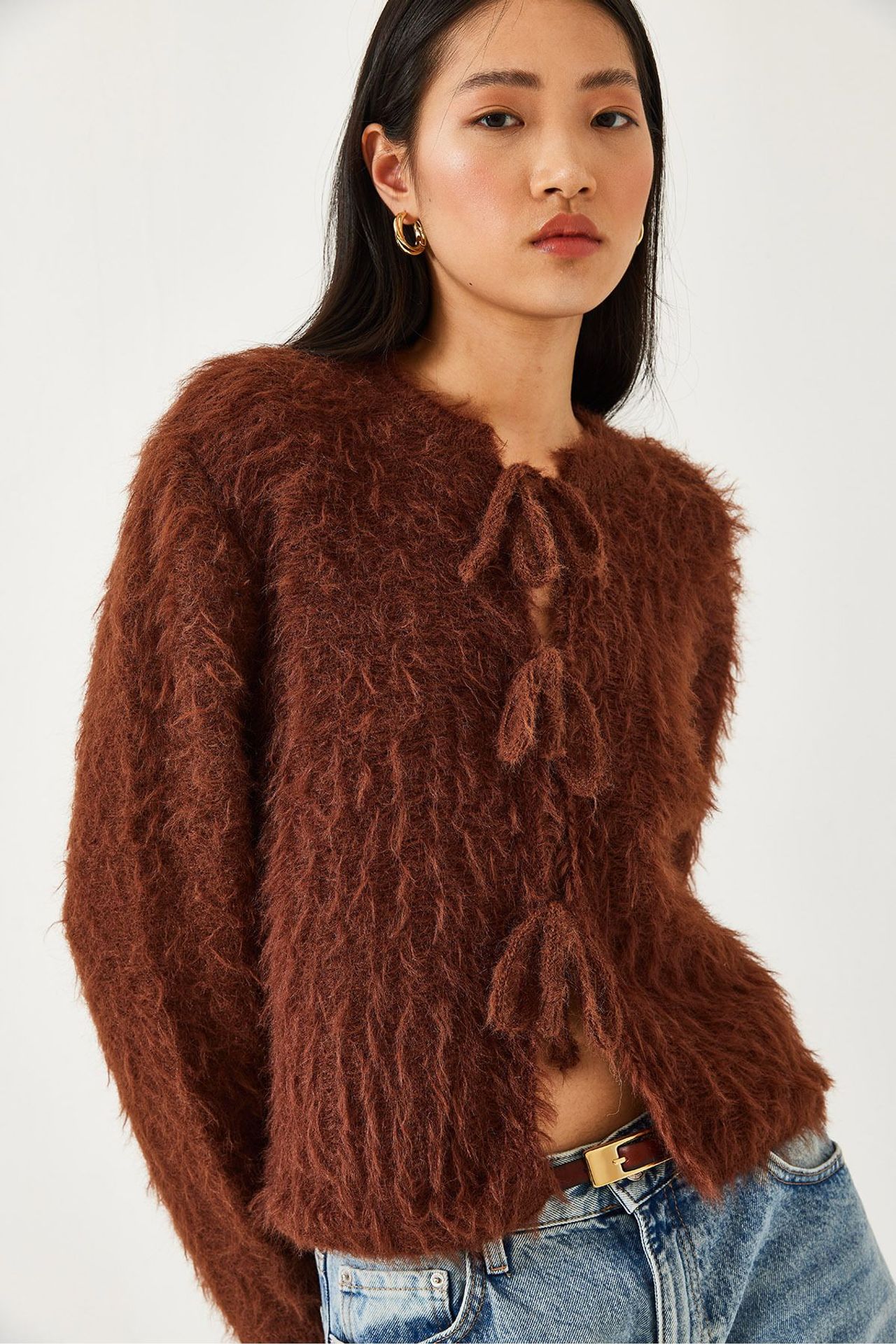 LUCCI Frilly Cropped Ribbed Knit Cardigan with Tie Closure 4
