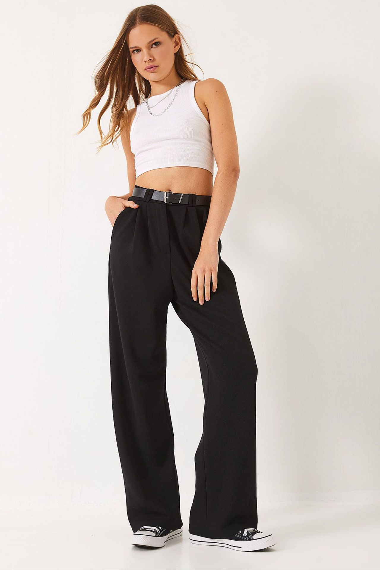 LUCCI Belted Wide Leg Knit Pants 1