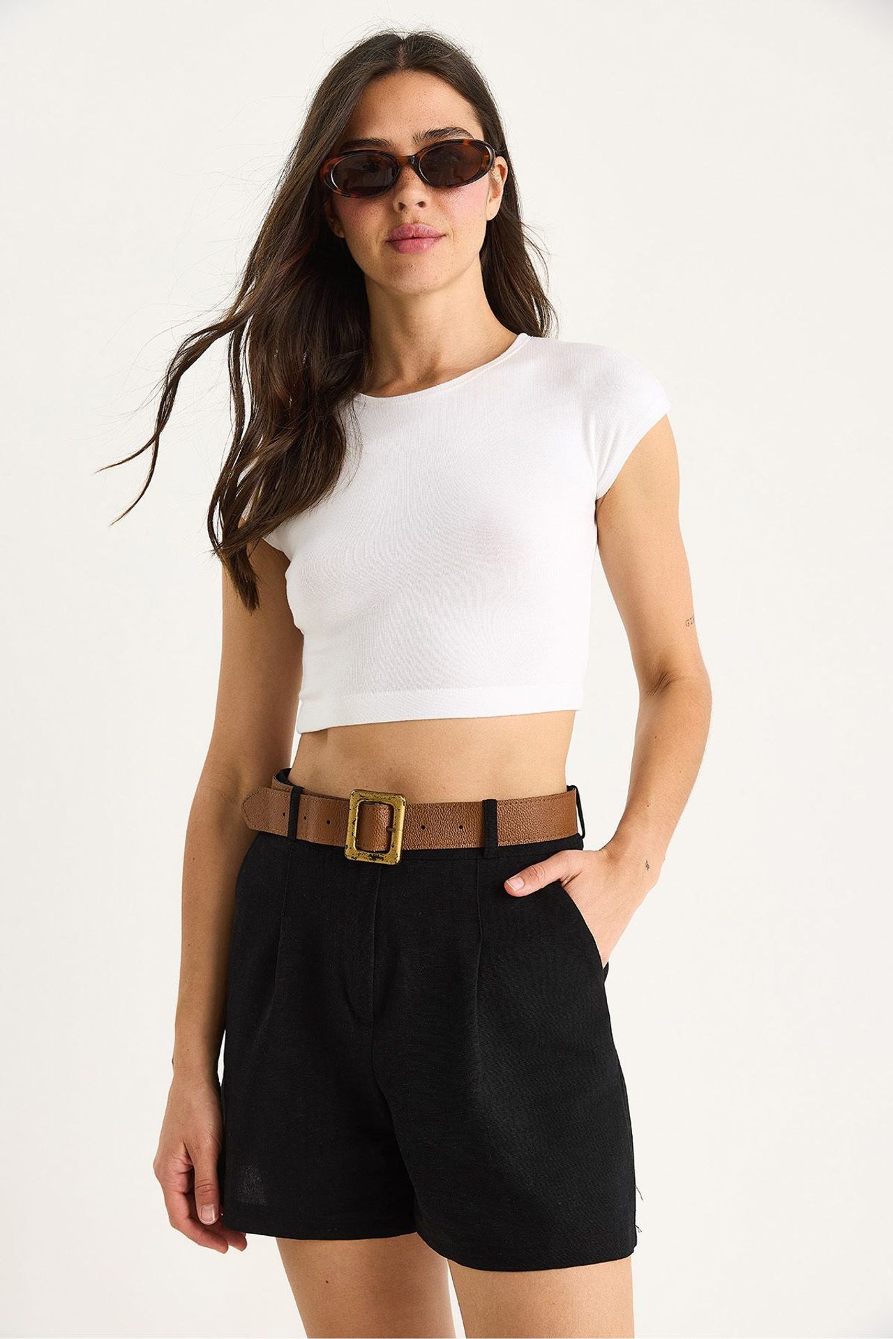 LUCCI Linen Blend Relaxed Fit Wide Leg Shorts with Pockets