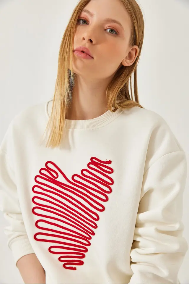 LUCCI Embroidered Crew Neck Cotton Sweatshirt