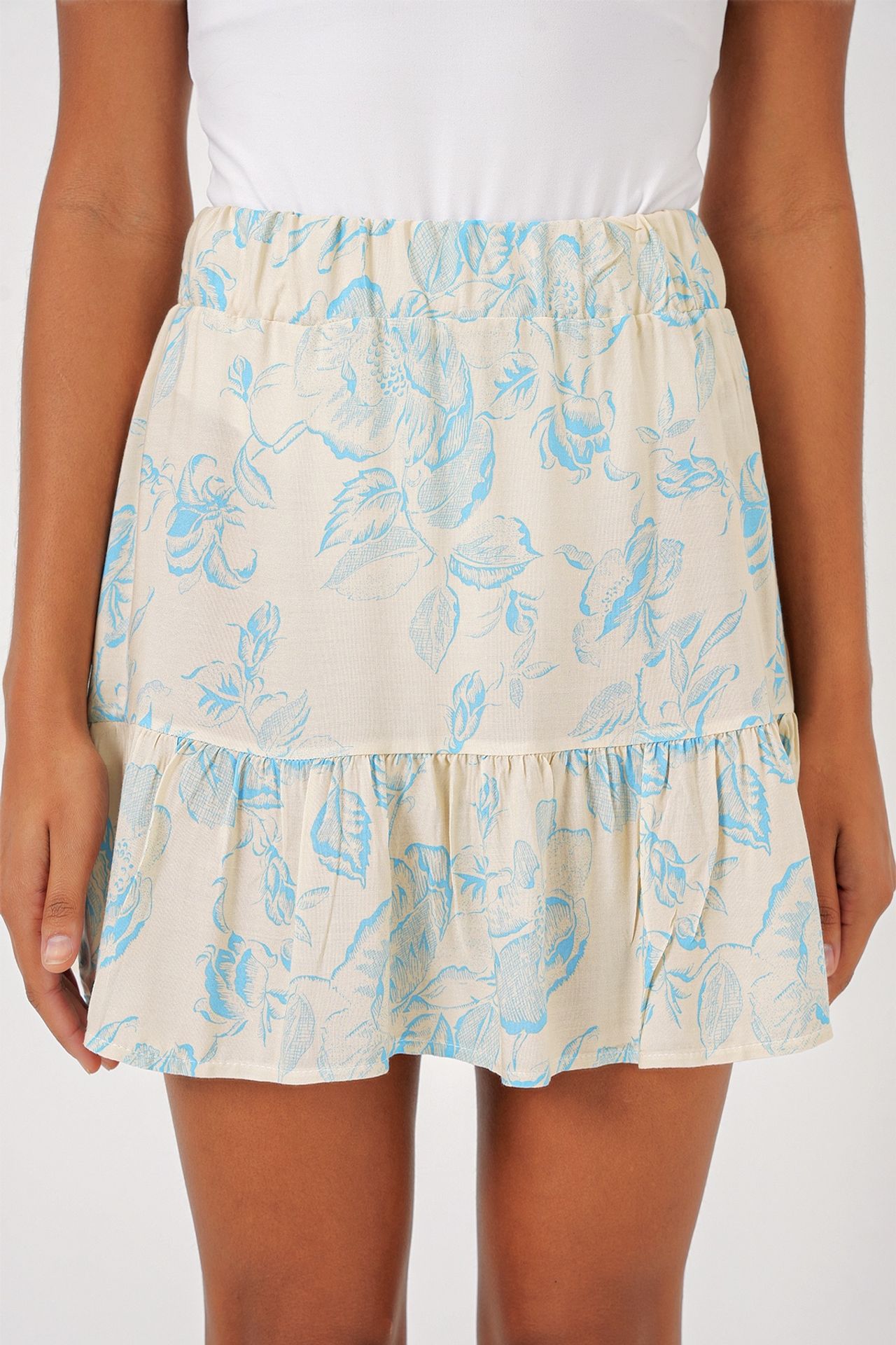 BDART Textured Mini Knit Skirt with Ruffle Detail 4