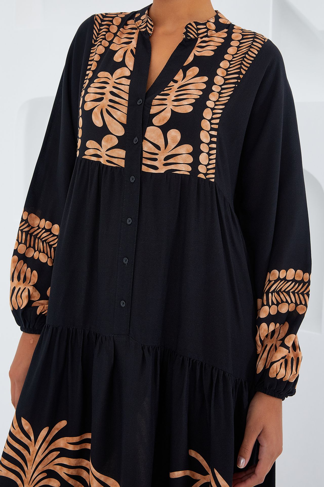BDART Printed V-Neck Maxi Dress 4