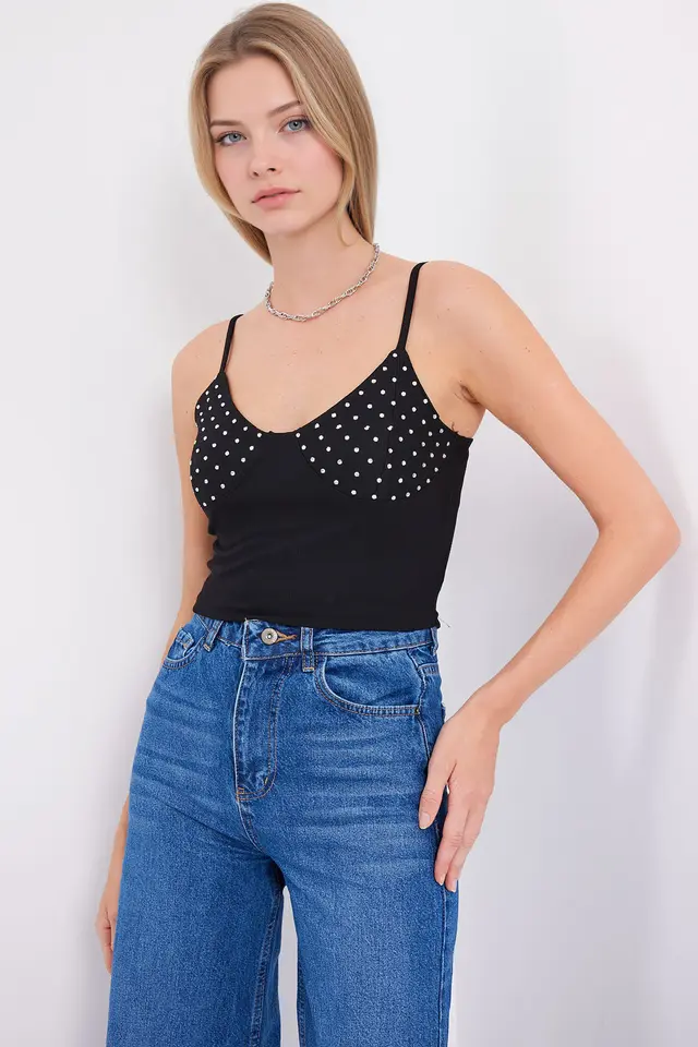 Stone Embellished Fitted Crop Top with V-Neck