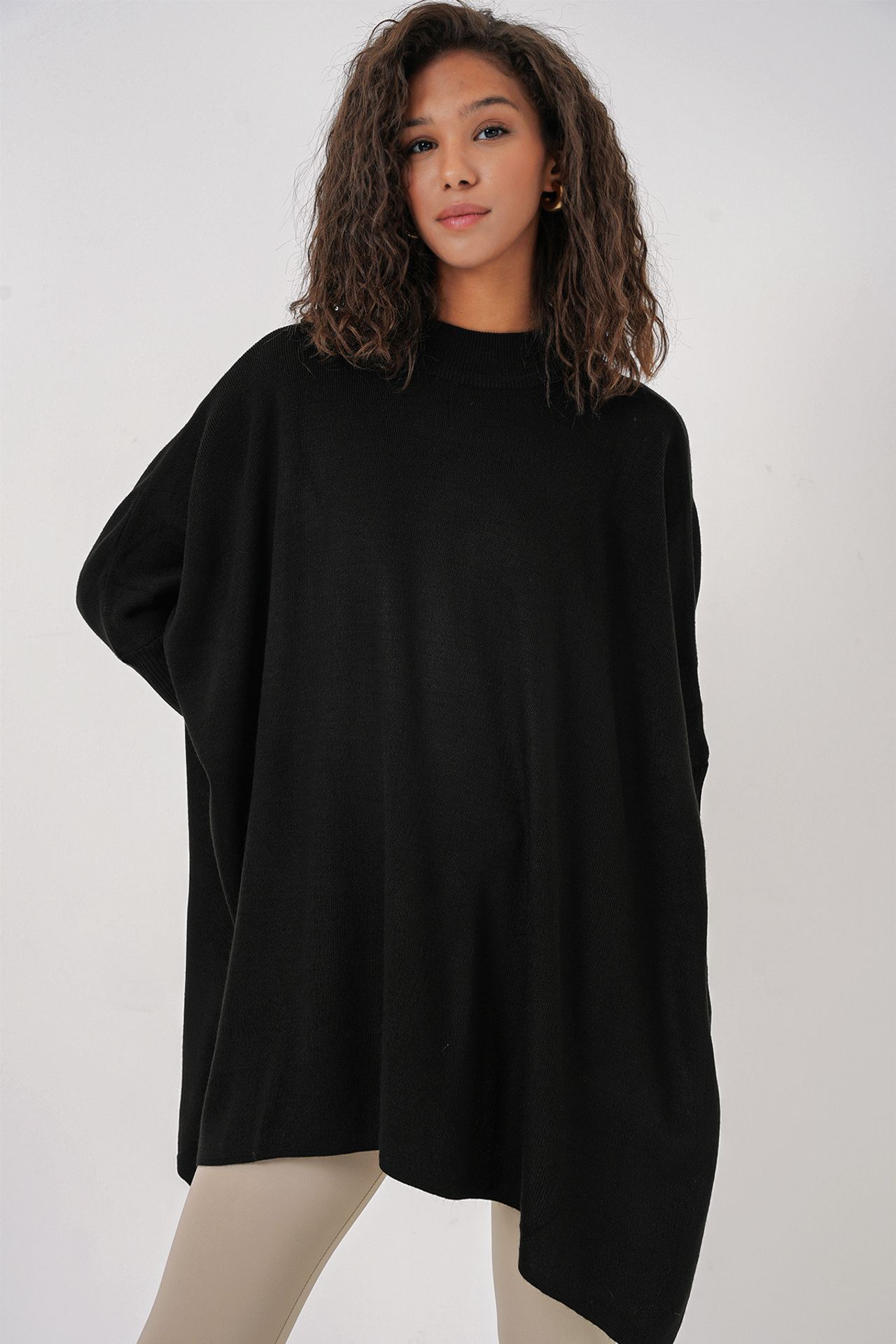 BDART Oversized Acrylic Crew Neck Jumper 5