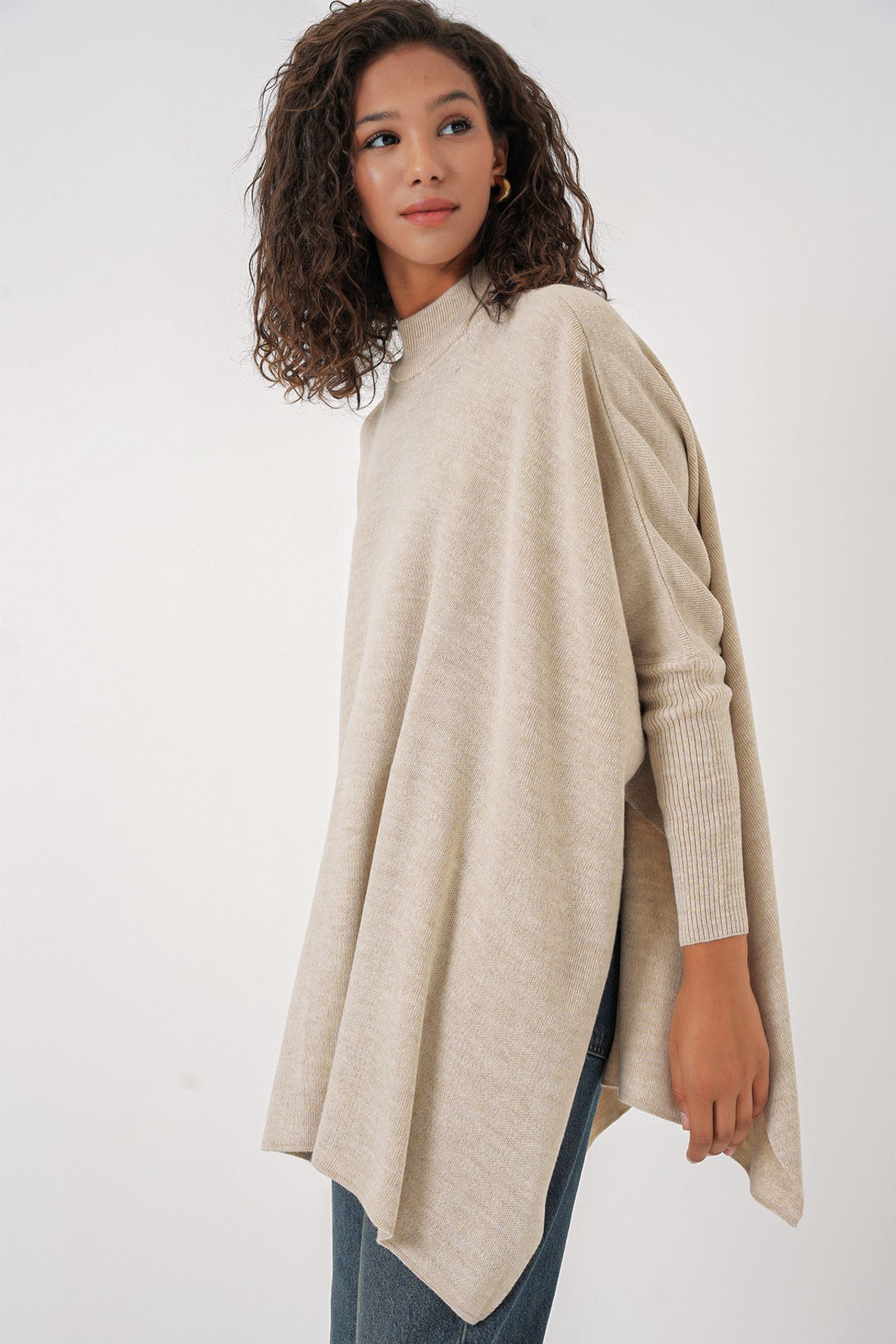 BDART Oversized Acrylic Crew Neck Jumper 4