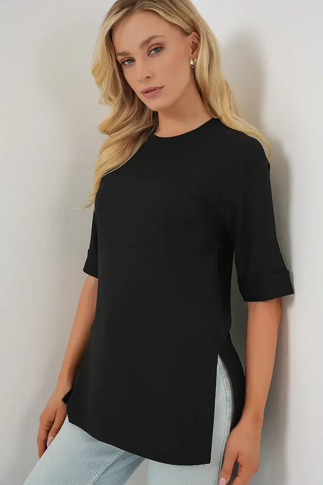 BDART Textured Crew Neck Short Sleeve T-Shirt