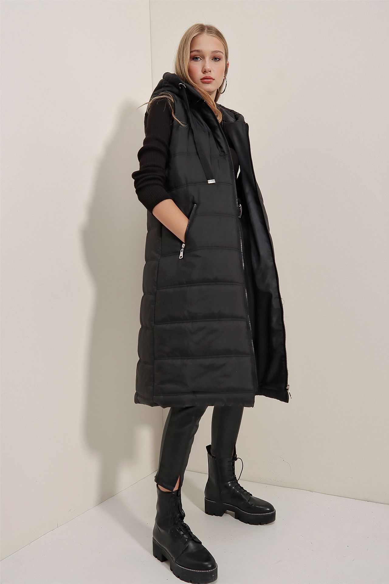 BDART Long Hooded Zipper Vest 3