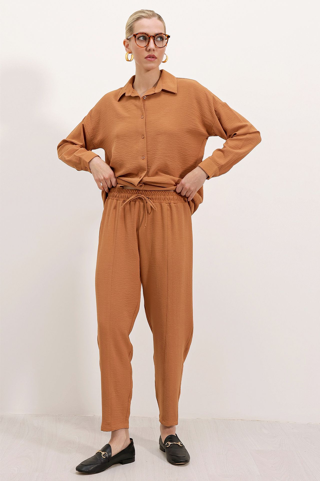 BDART Oversized Textured Seersucker Two-Piece Set with Shirt Collar 6