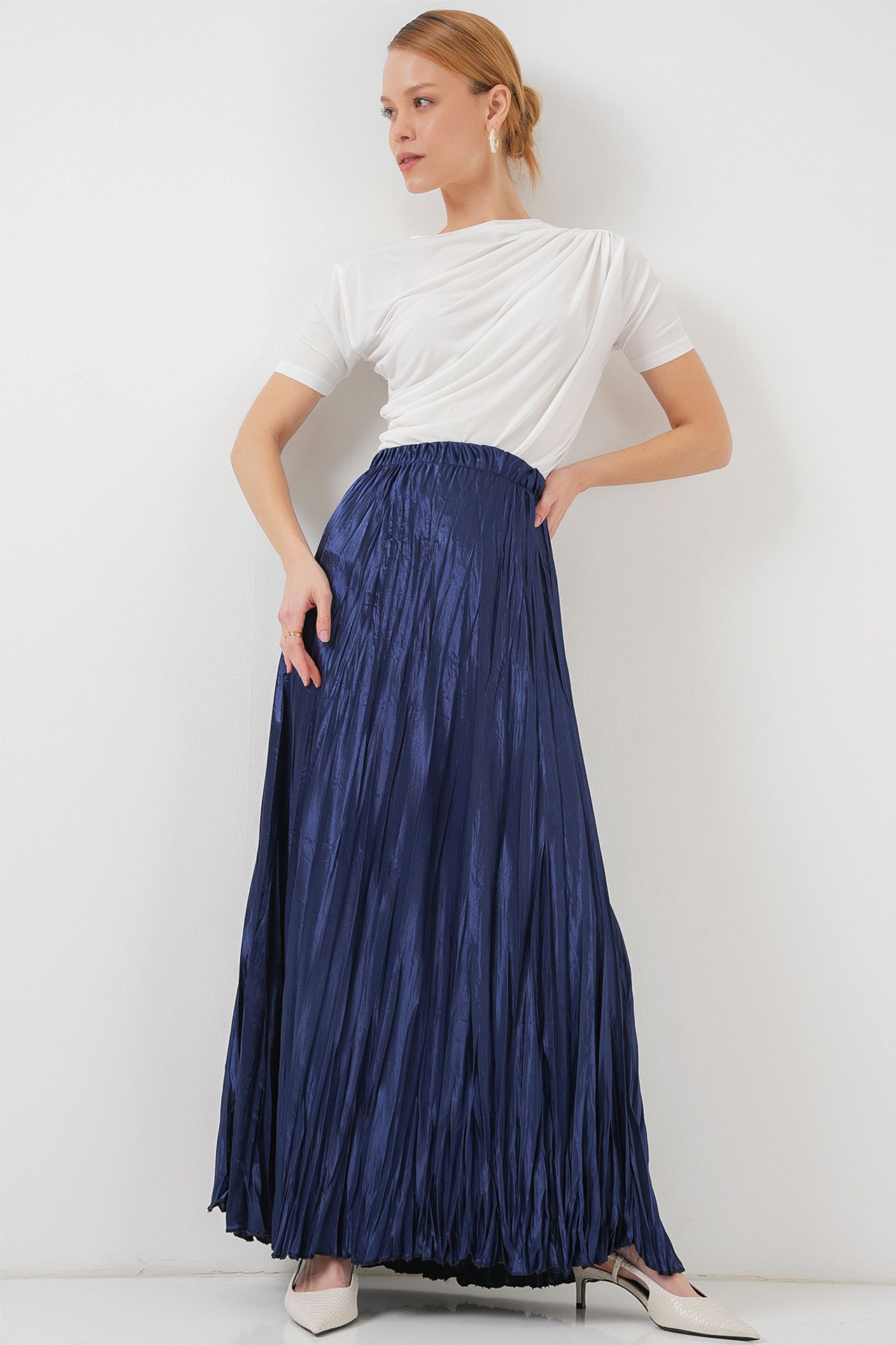 BDART Textured Maxi Skirt with Elastic Waist 3