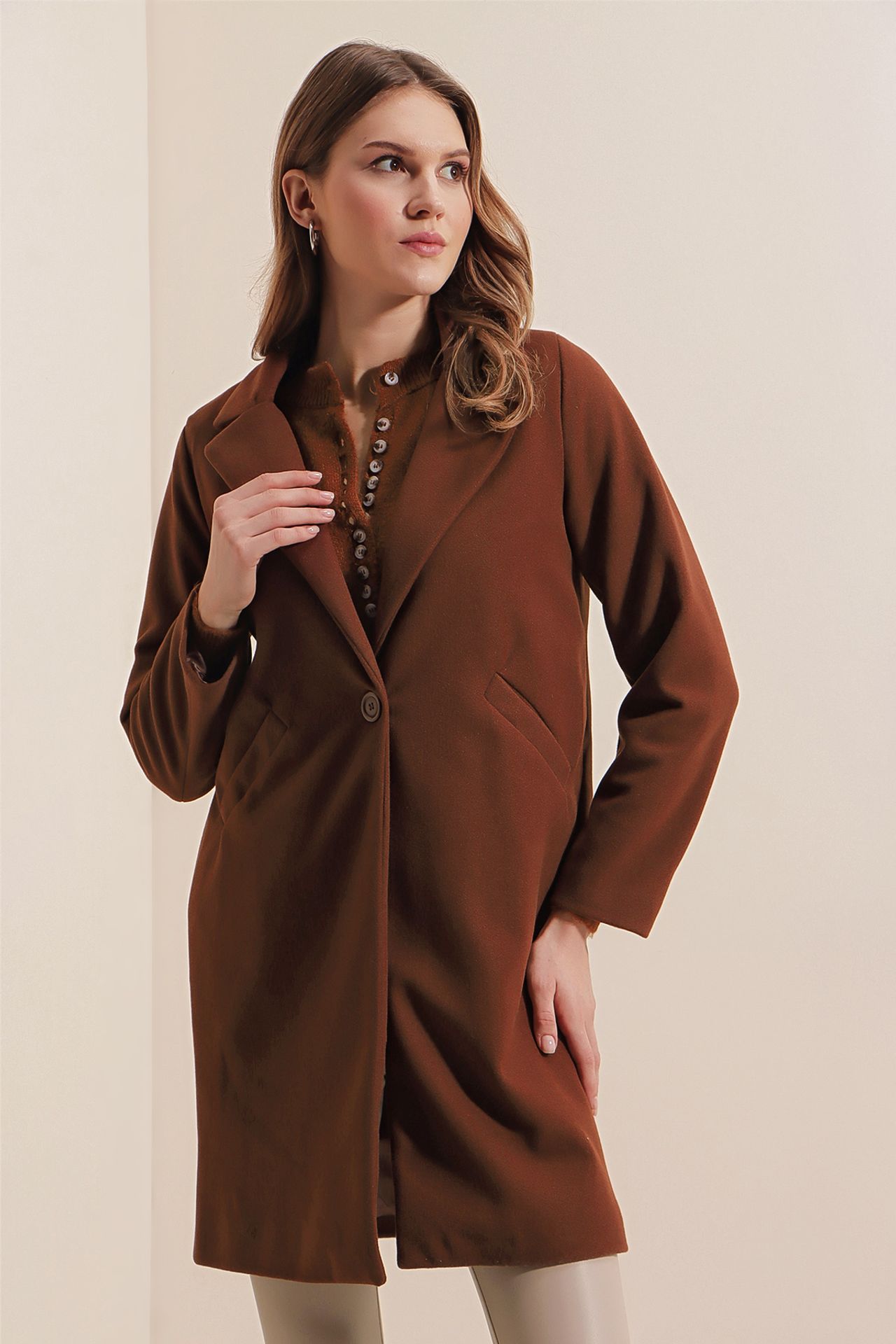 BDART Buttoned Long Coat with Pockets 4