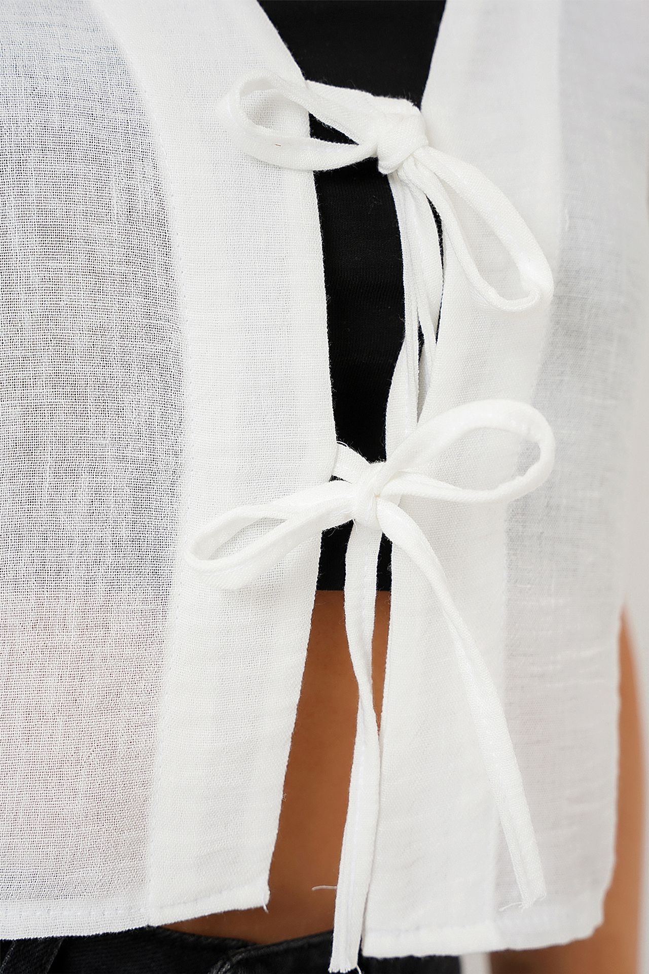 BDART Textured V-Neck Linen Blend Crop Top 5