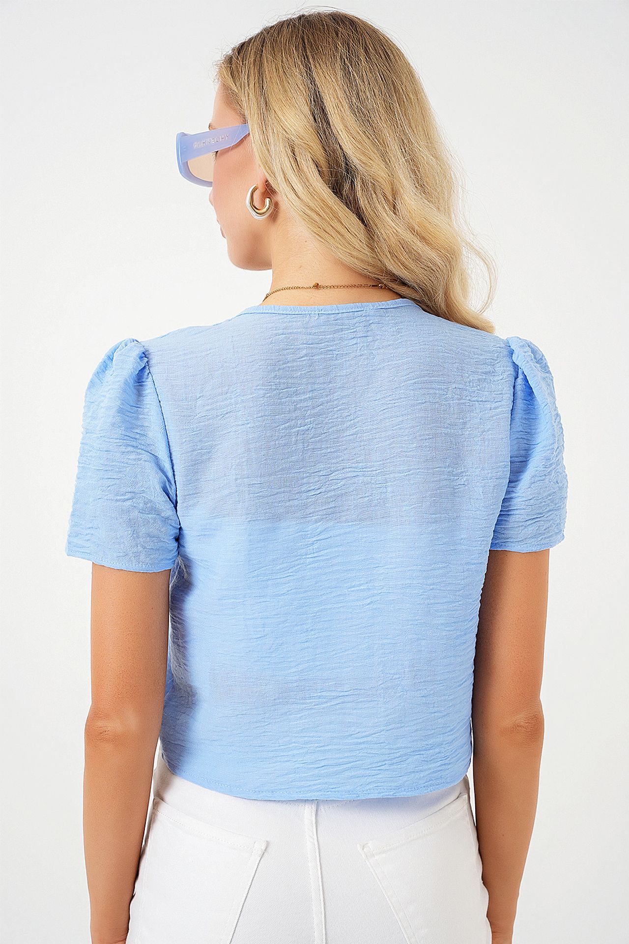 BDART Textured V-Neck Linen Blend Crop Top 6