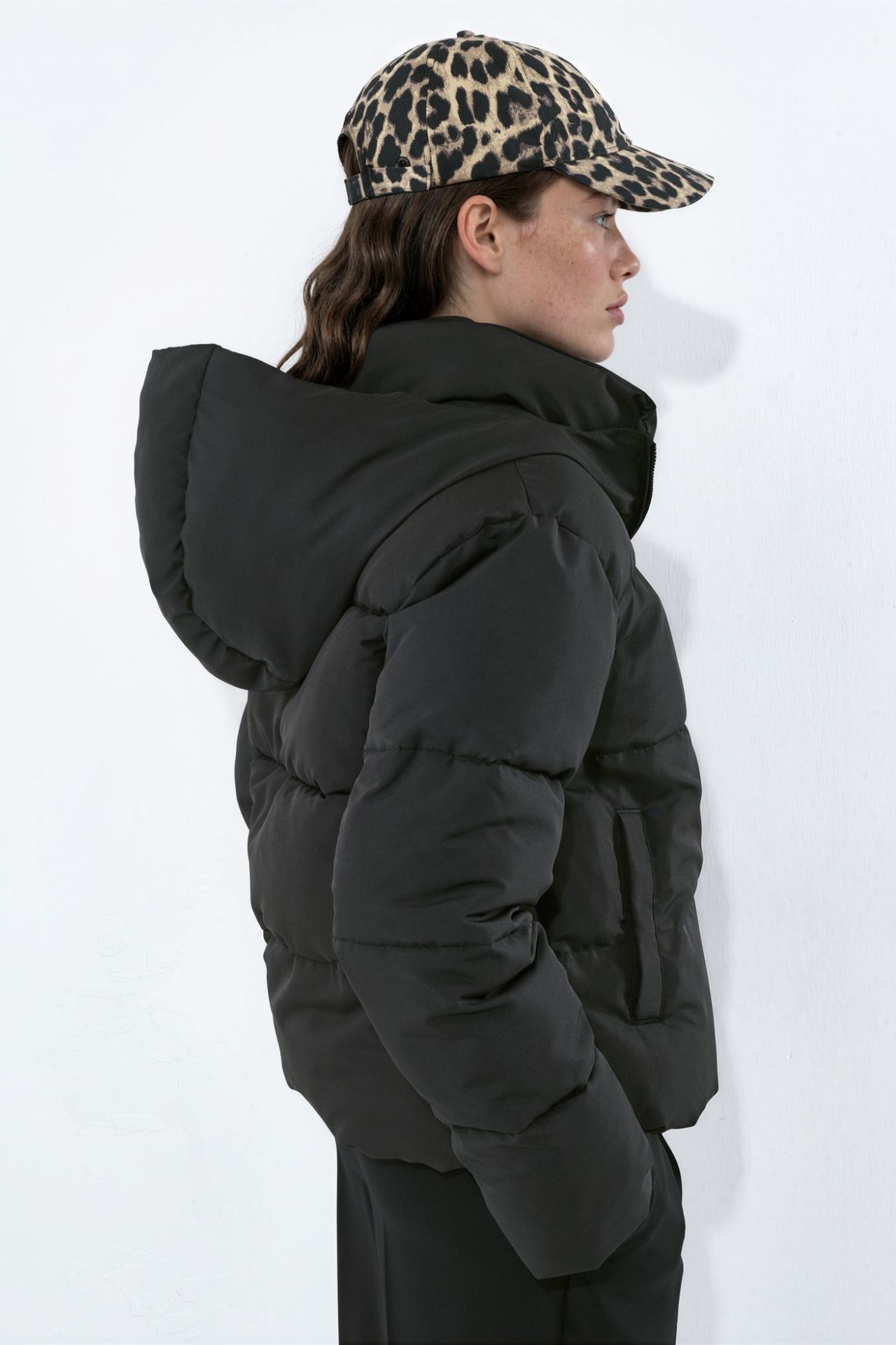 Basic Hooded Puffer Jacket 4