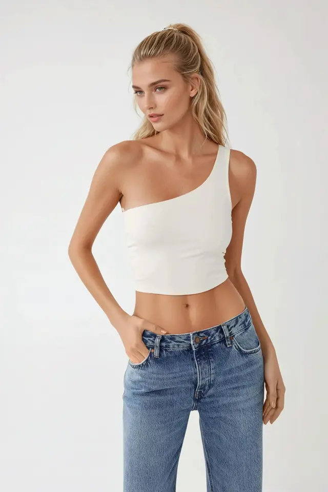 Asymmetrical Collar Fitted Crop Top