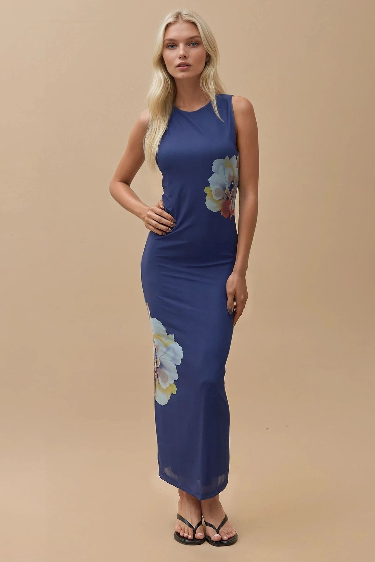 Flowering Crew Neck Bodycon Dress
