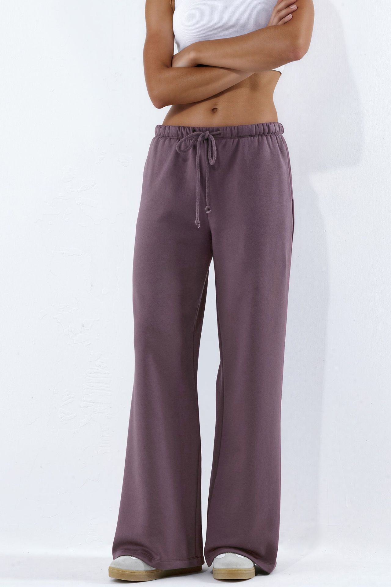 Wide Jogger Pants 1