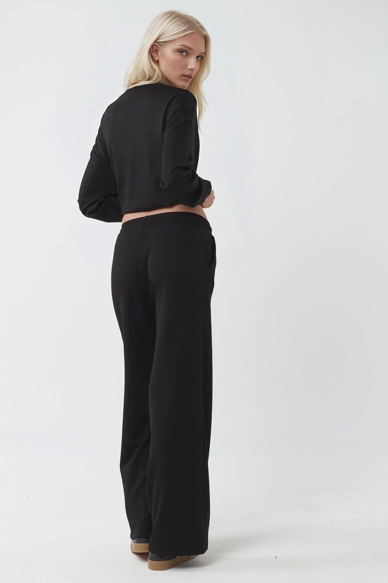 Elastic Waist Soft Touch Palazzo Sweatpants 3
