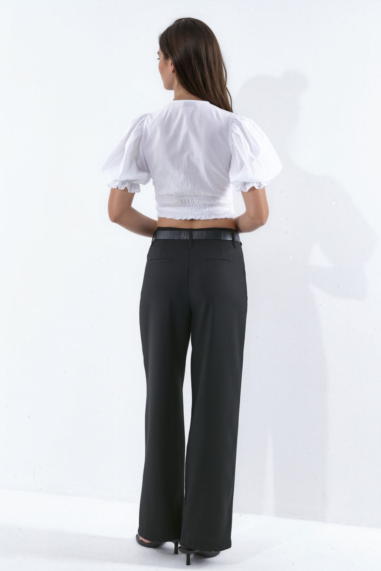 Belted Flowy Straight Fit Trousers 3