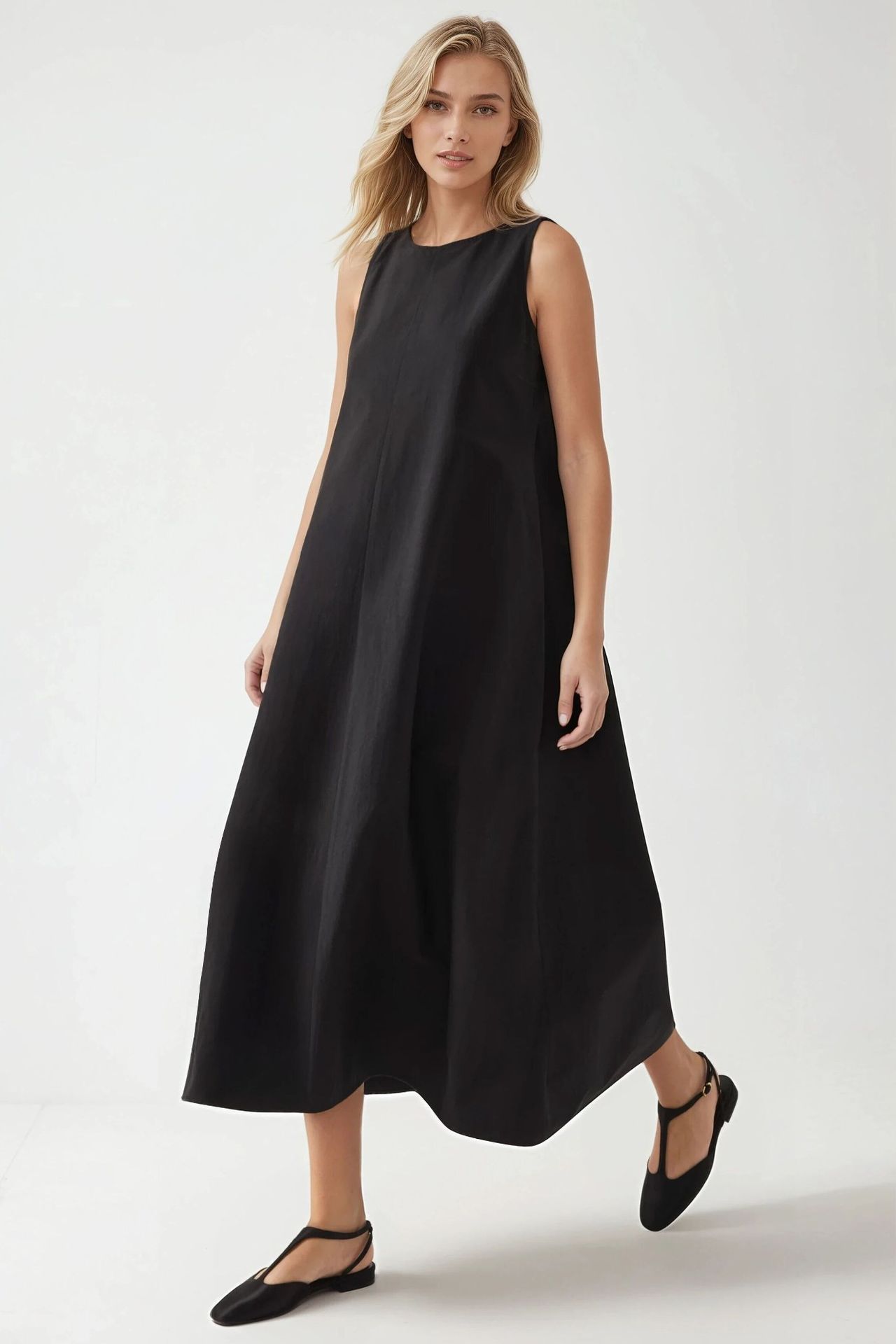 Crew Neck Sleeveless A-Form Maxi Dress