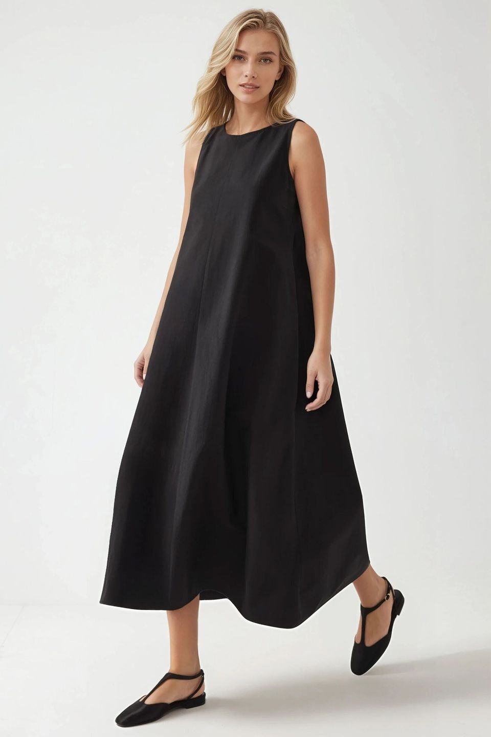Crew Neck Sleeveless A-Form Maxi Dress