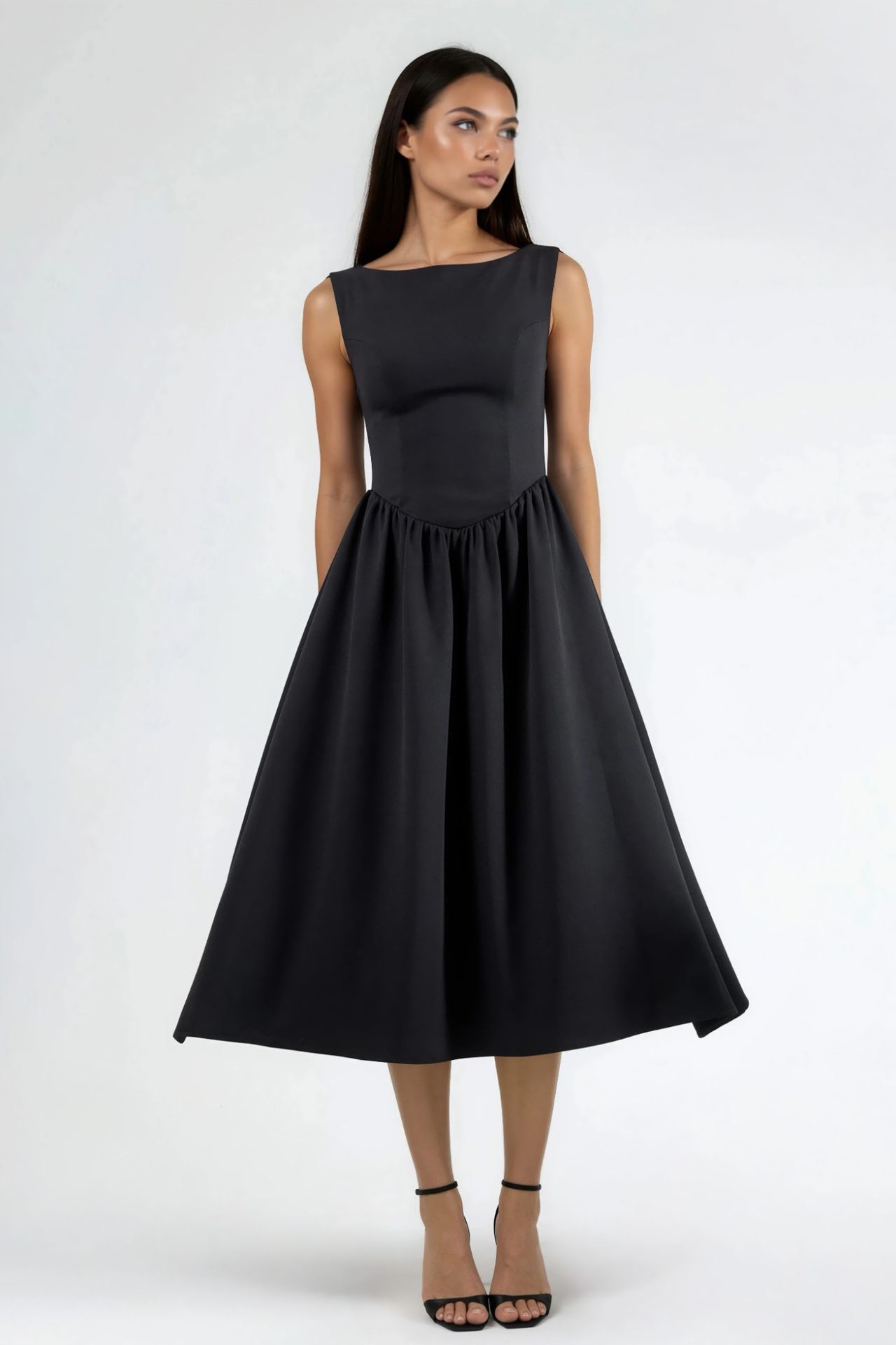 A-Form Midi Dress with Crew Neck 3