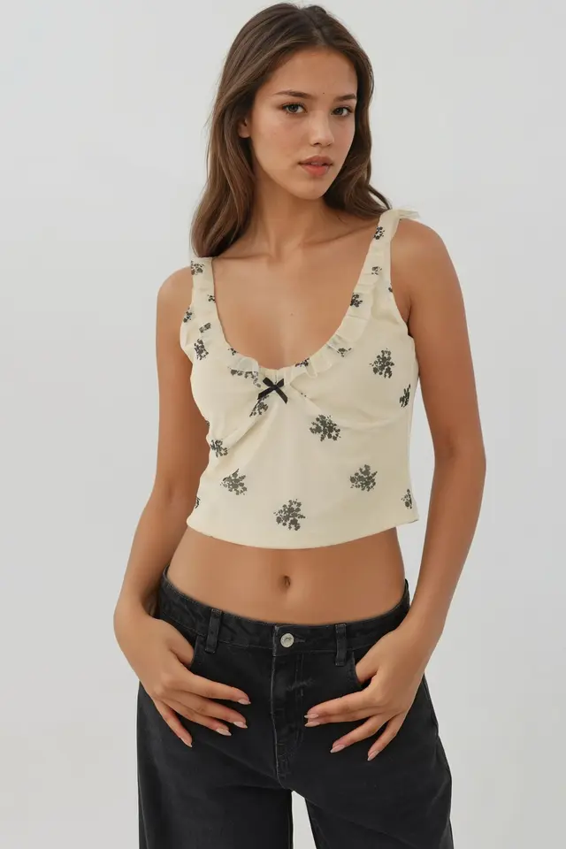 U Collar Printed Crop Tank Top