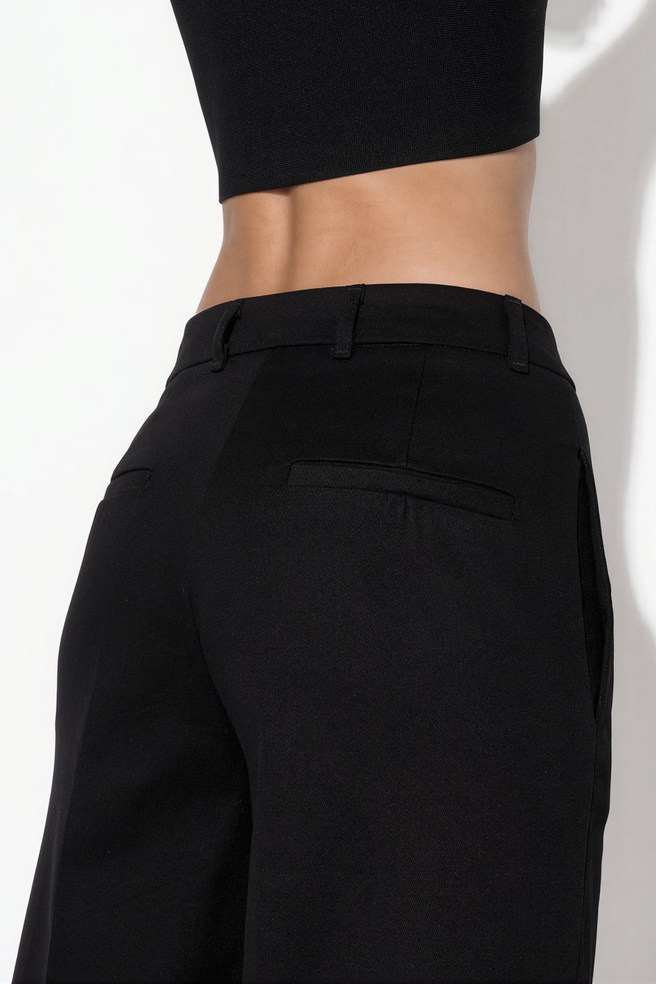 Straight Fit Bermuda Shorts (w/out Belt)