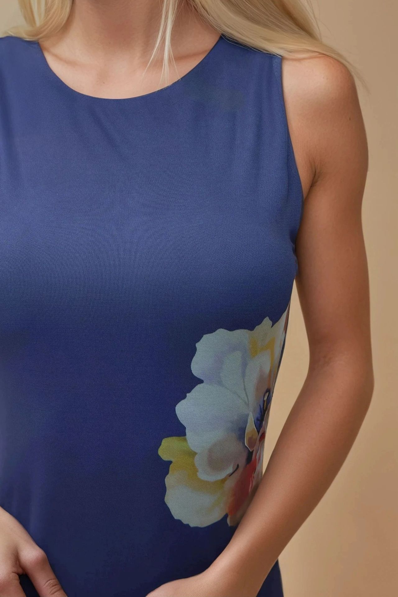 Flowering Crew Neck Bodycon Dress