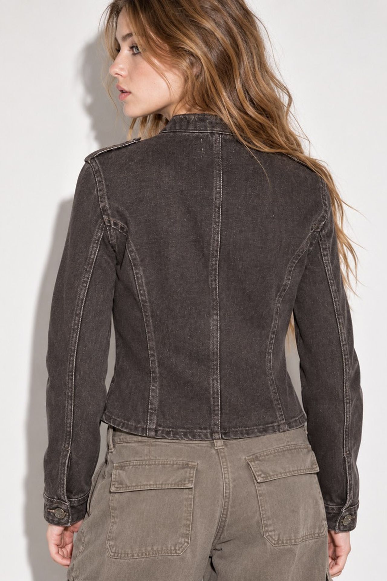 Düğmeli Denim Ceket 4
