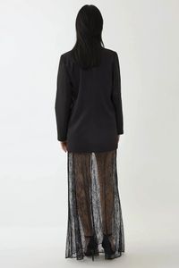 black-image-5