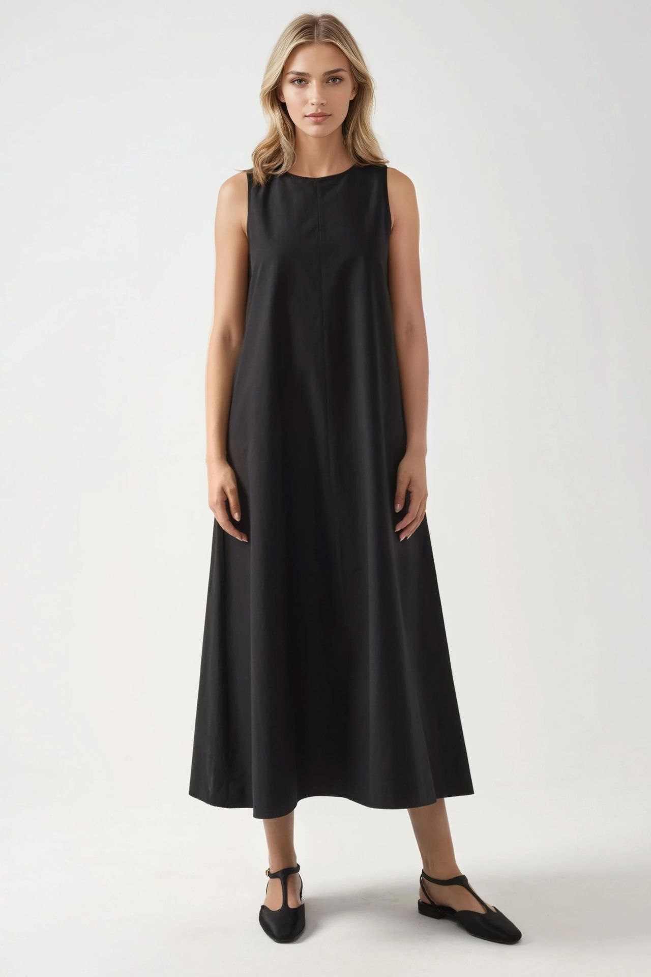 Crew Neck Sleeveless A-Form Maxi Dress