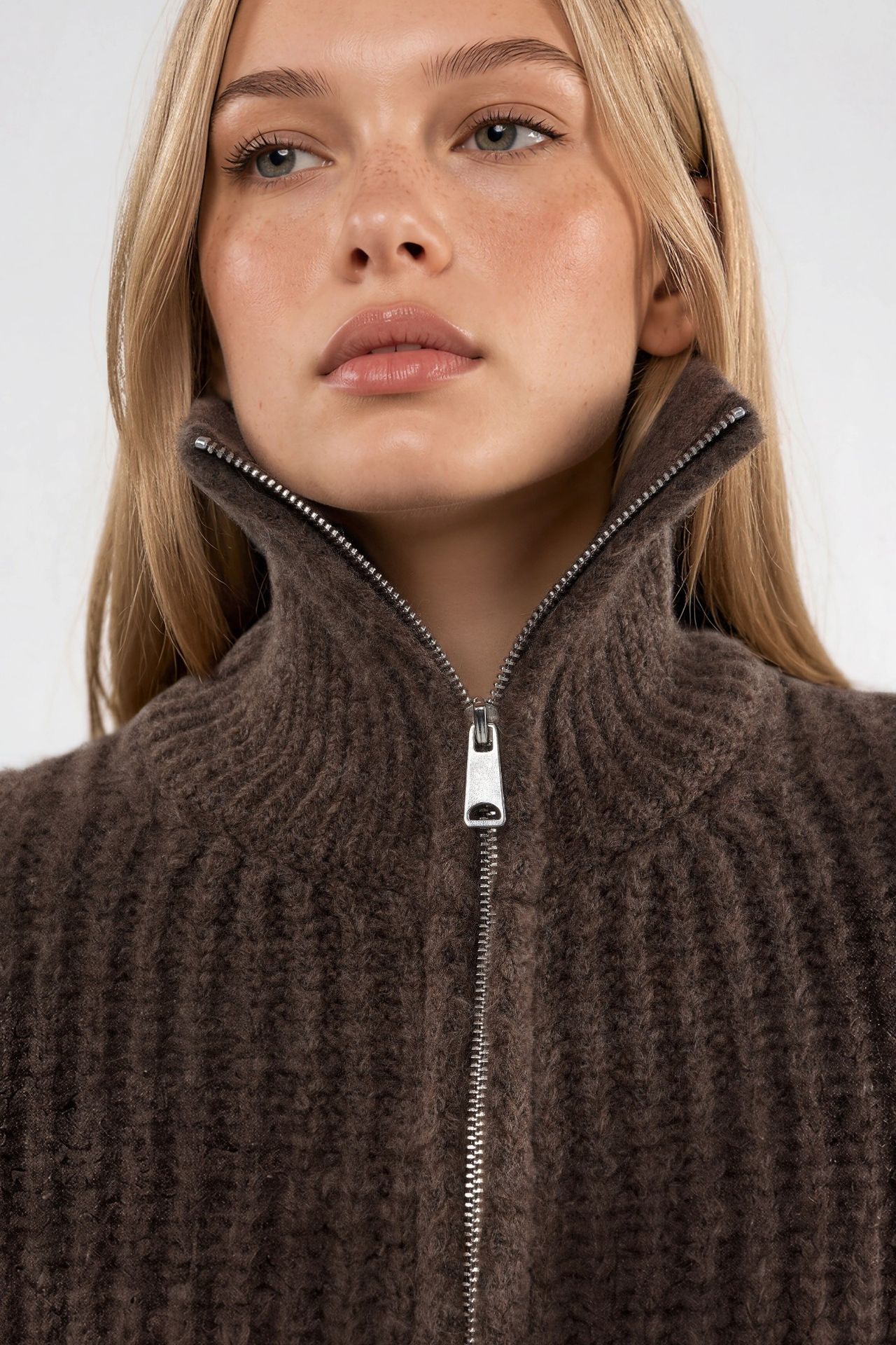 Thick Textured Turtleneck Zip-Up Cardigan 4