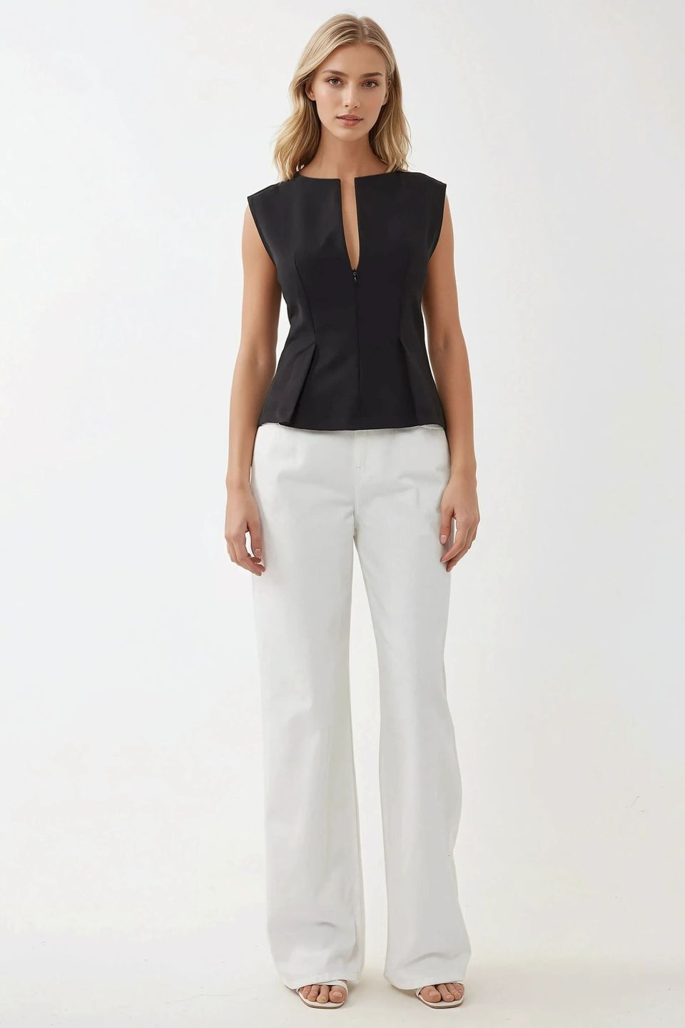 Fitted V-Neck Sleeveless Zippered Top