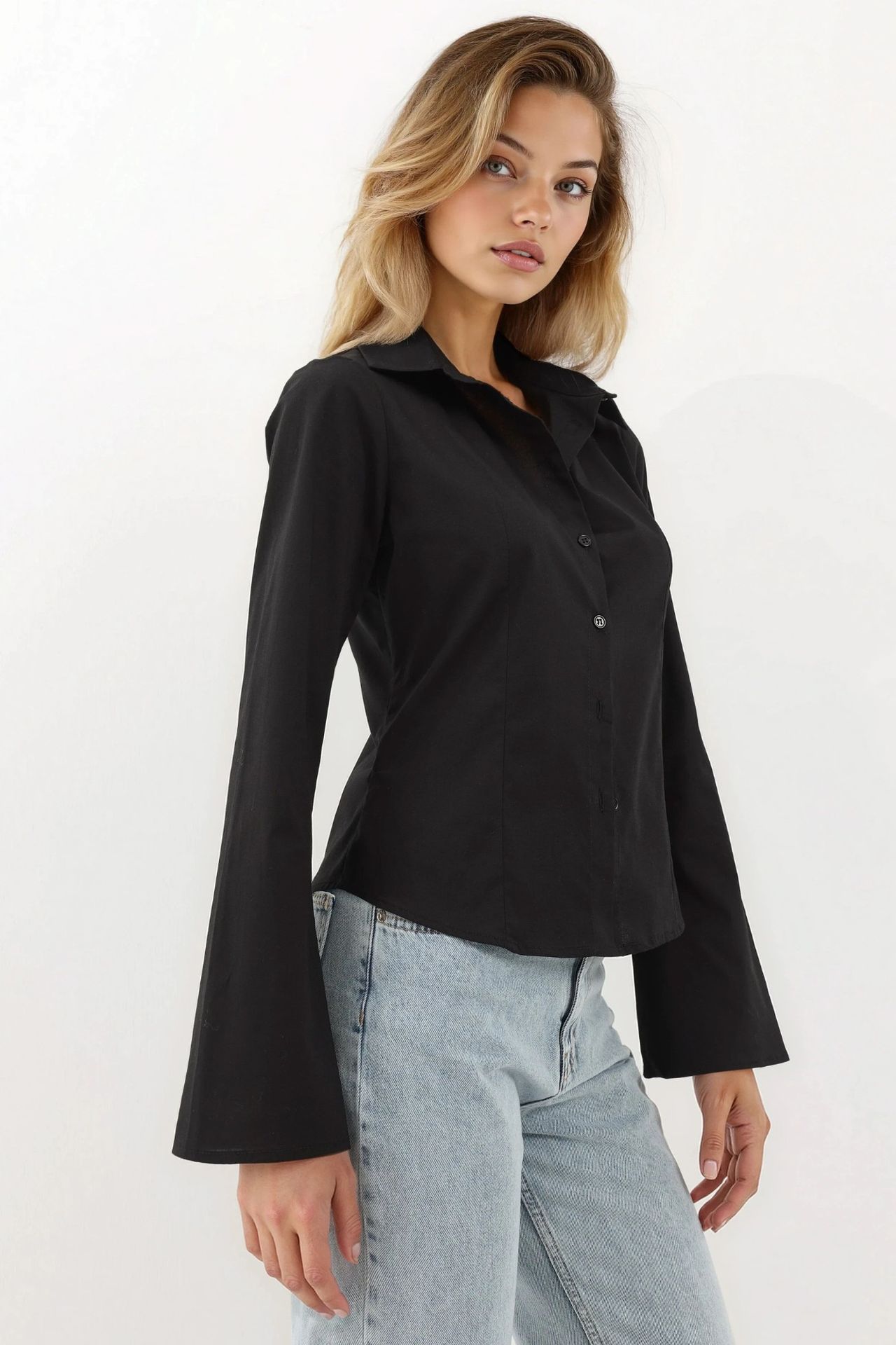 Fitted Long Sleeve Shirt  2