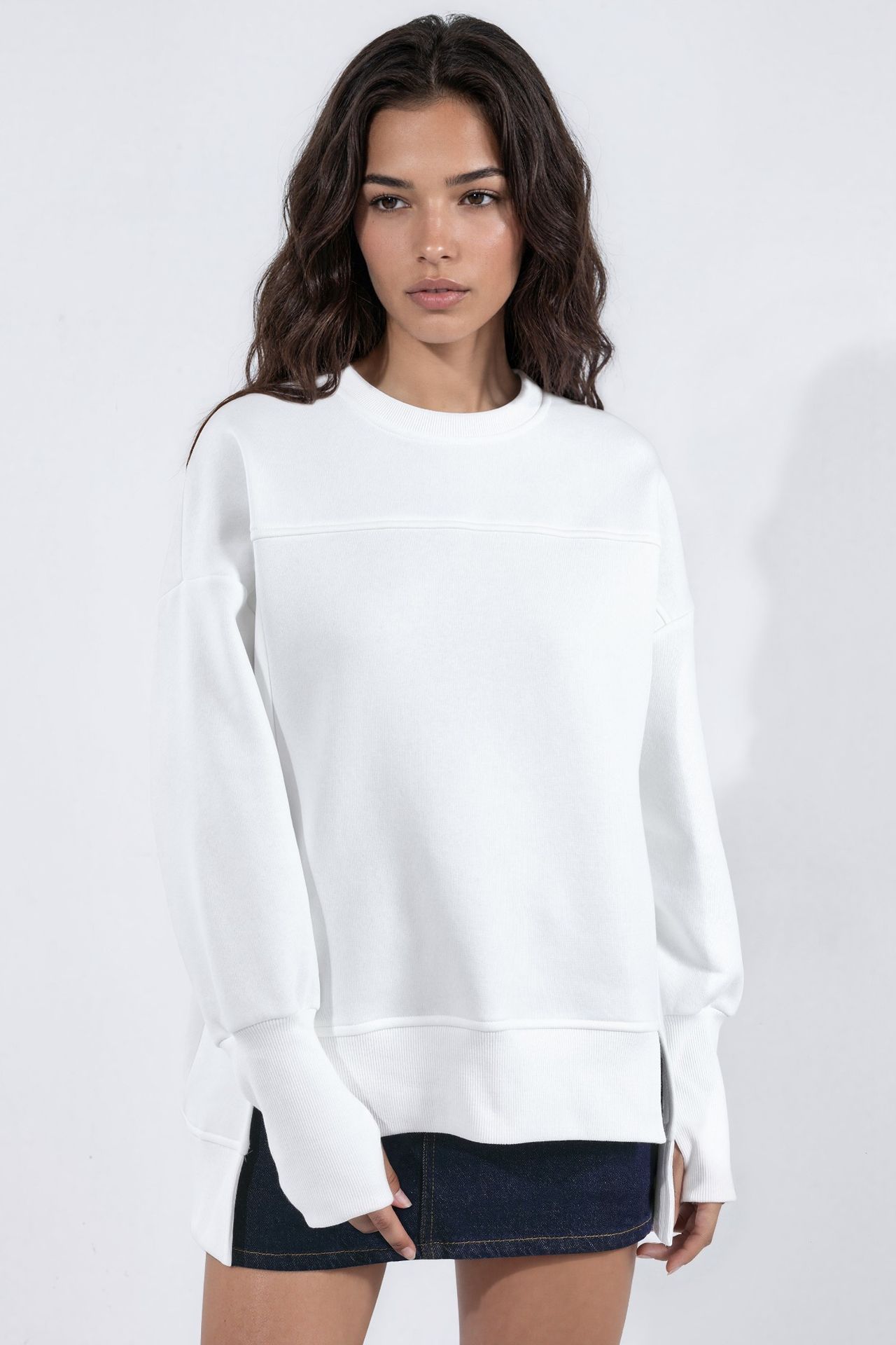 Crew Neck Oversized Sweatshirt with Front Slit 1