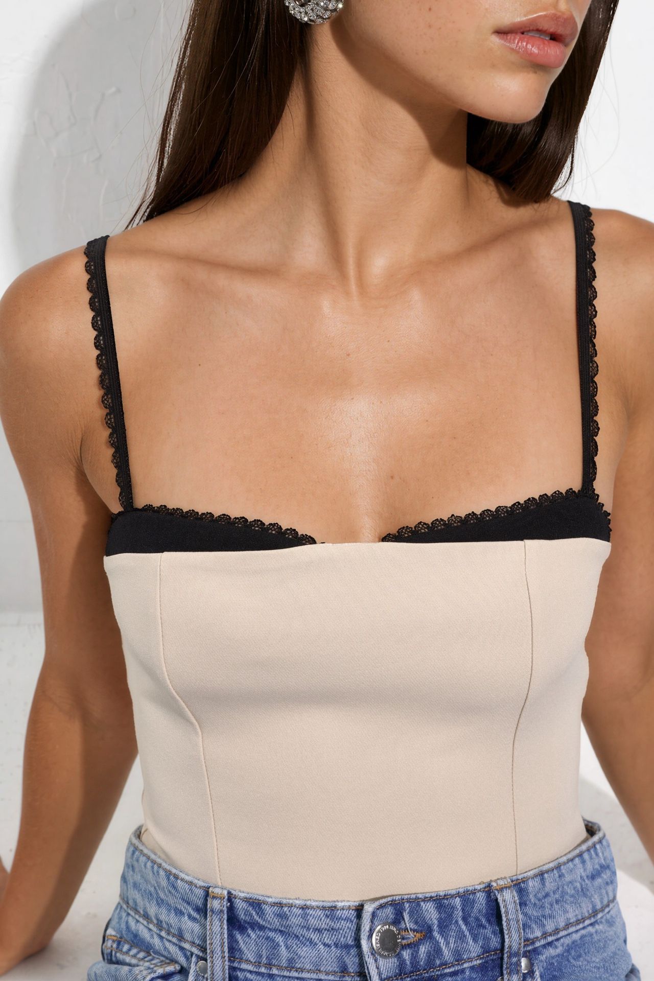 Contrast Detailed Top 5
