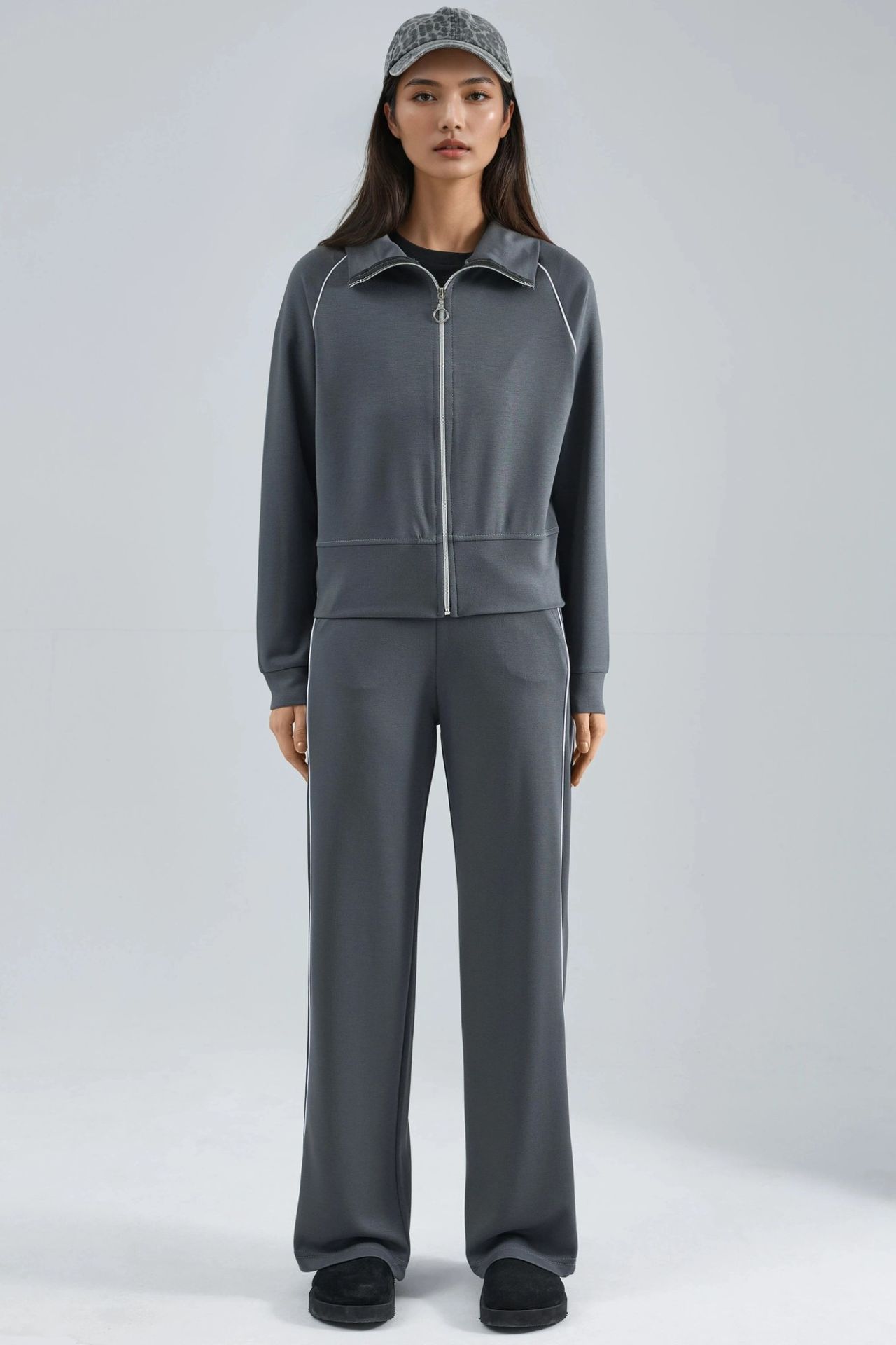 Modal Touch Zippered Sweatshirt & Pants Two-Piece Set Bersan Collection 8