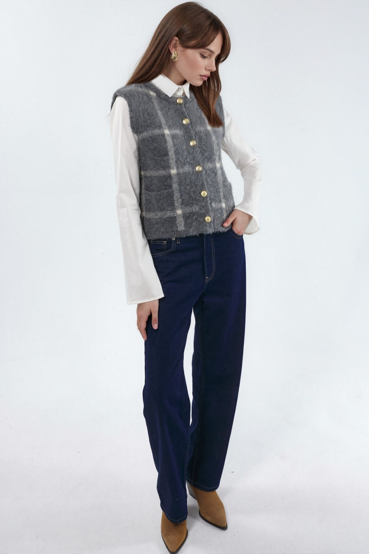 Plaid Crew Neck Sweater Vest with Buttons 3