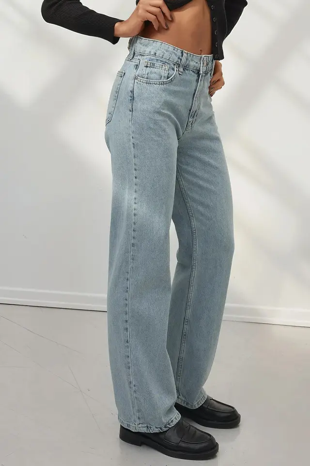 Straight Leg Denim Jeans