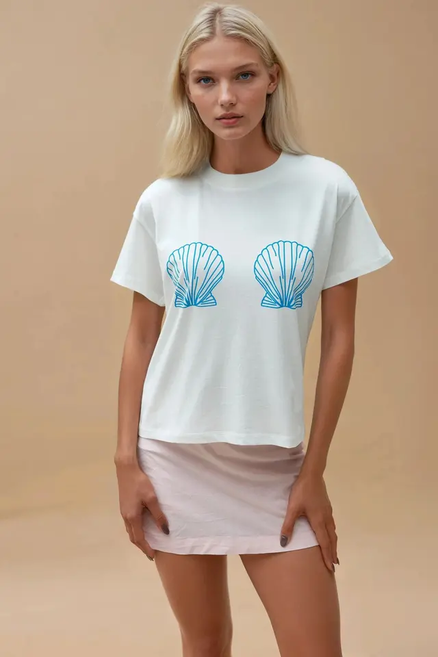 Printed Regular Fit Crew Neck 100% Cotton T-shirt