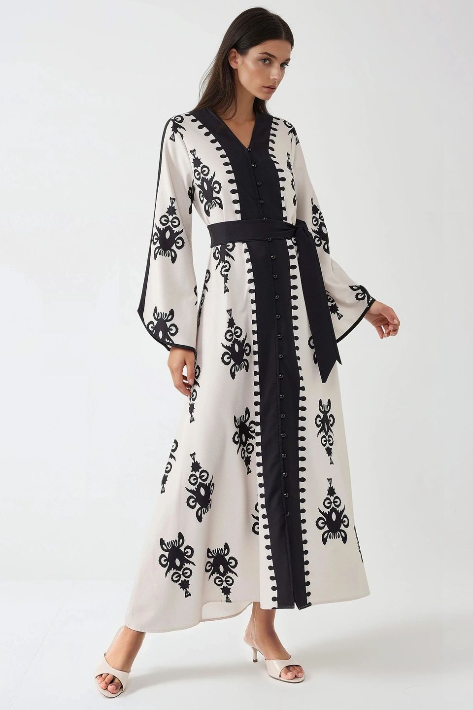 Printed Crew Neck Maxi Dress with Arched Detail