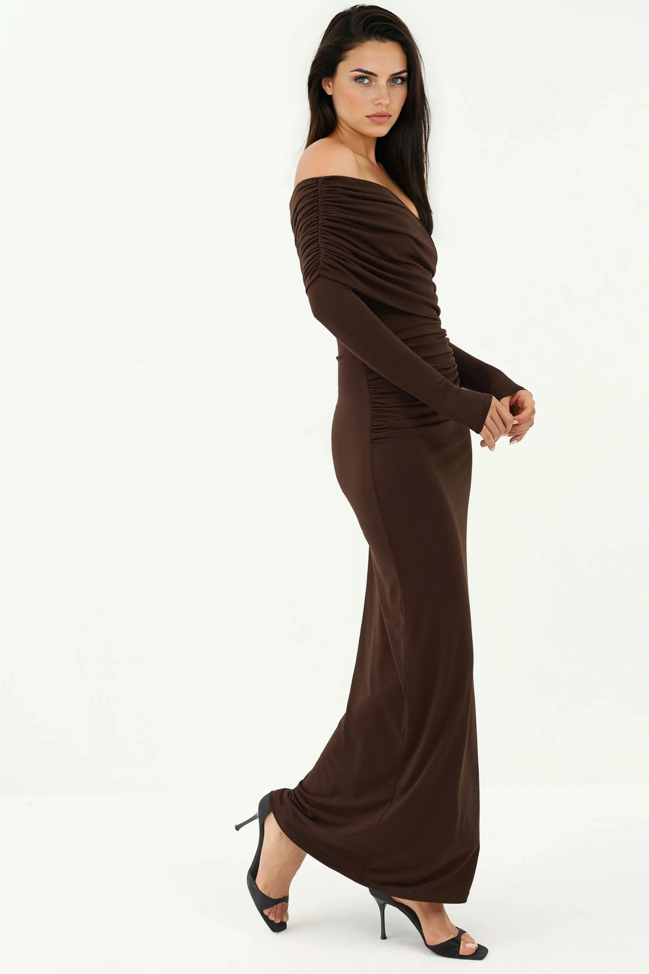 Off-Shoulder Bodycon Maxi Dress 7